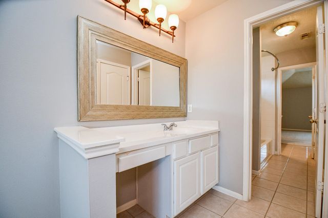 16230 S Southern Stone Drive, Houston, TX 77095