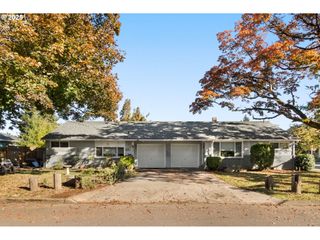 674 Se 11TH Ave, Hillsboro, OR 97123