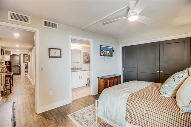 1000 N Station St 317, Port Aransas, TX 78373