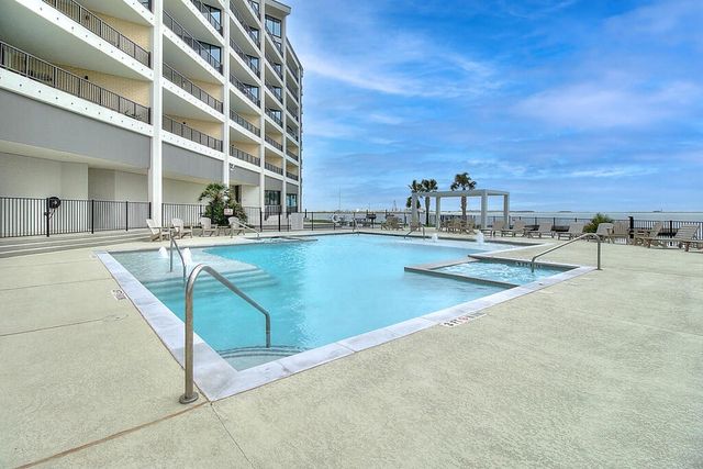 1000 N Station St 317, Port Aransas, TX 78373