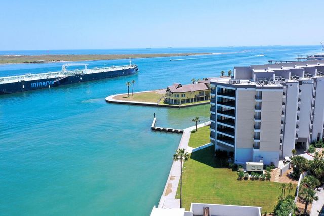 1000 N Station St 317, Port Aransas, TX 78373