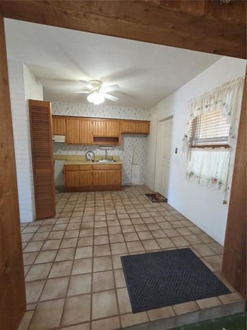 5810 7TH AVENUE S, St Petersburg, FL 33707