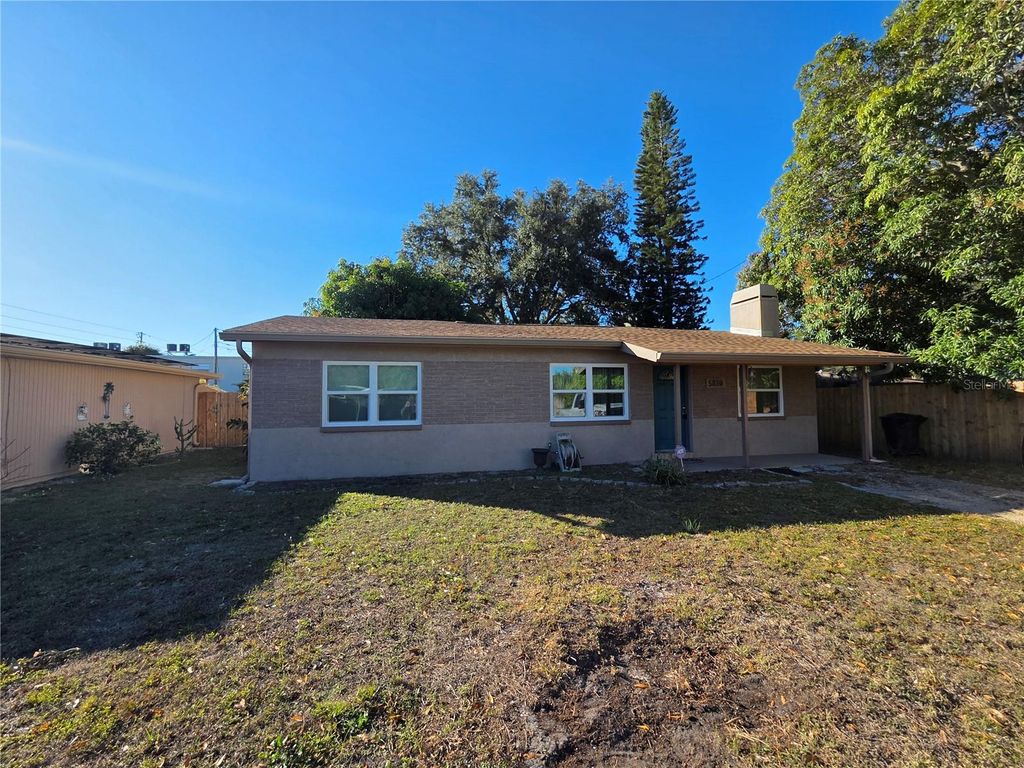 5810 7TH AVENUE S, St Petersburg, FL 33707