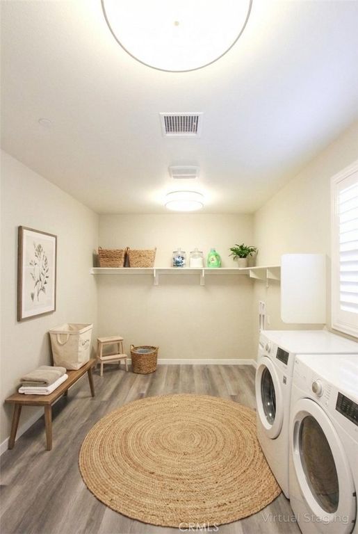 Image 12 of property listing at 34899 Windwood Glen Lane, Murrieta, CA 92563