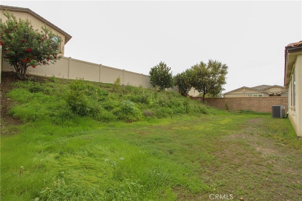 Image 18 of property listing at 34899 Windwood Glen Lane, Murrieta, CA 92563