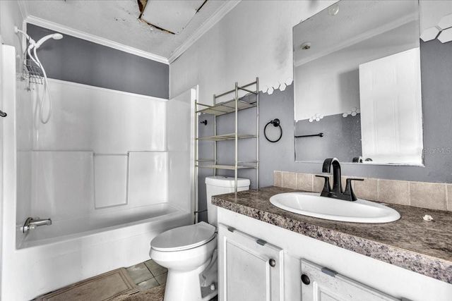 1425 HICKORY AVENUE, Punta Gorda, FL 33950