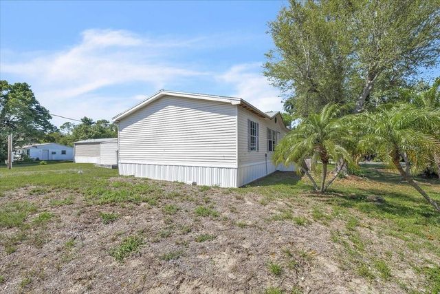 1425 HICKORY AVENUE, Punta Gorda, FL 33950