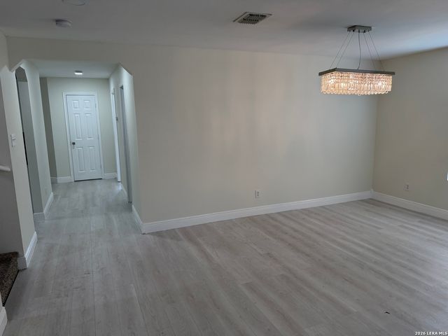 8003 SEATIDE VIS, San Antonio, TX 78249