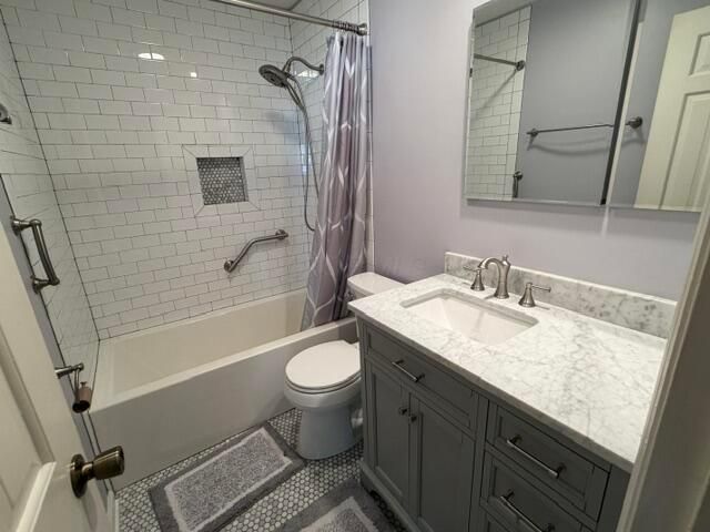 1806 Stonewall Drive, Newark, OH 43055