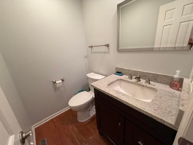 1806 Stonewall Drive, Newark, OH 43055