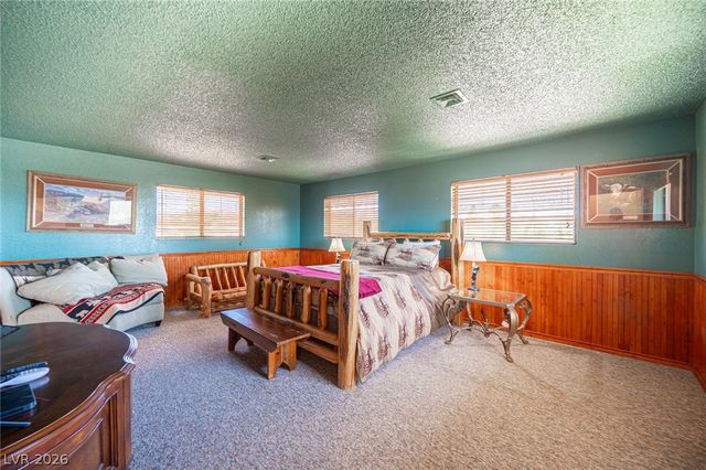 1106 East Athens Avenue, Henderson, NV 89015