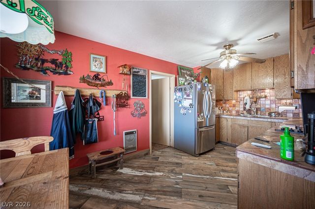 1106 East Athens Avenue, Henderson, NV 89015