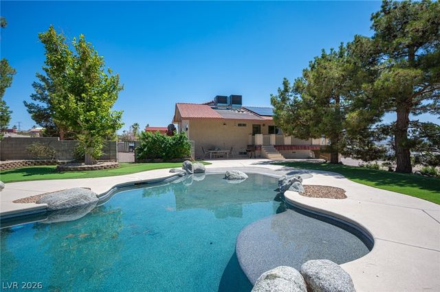 1106 East Athens Avenue, Henderson, NV 89015