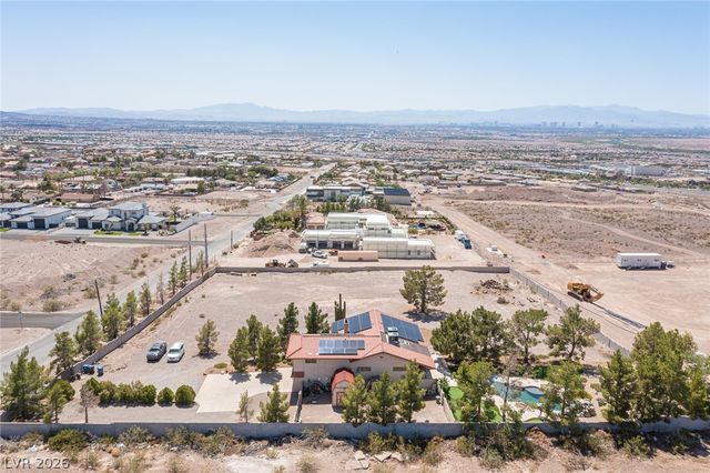 1106 East Athens Avenue, Henderson, NV 89015