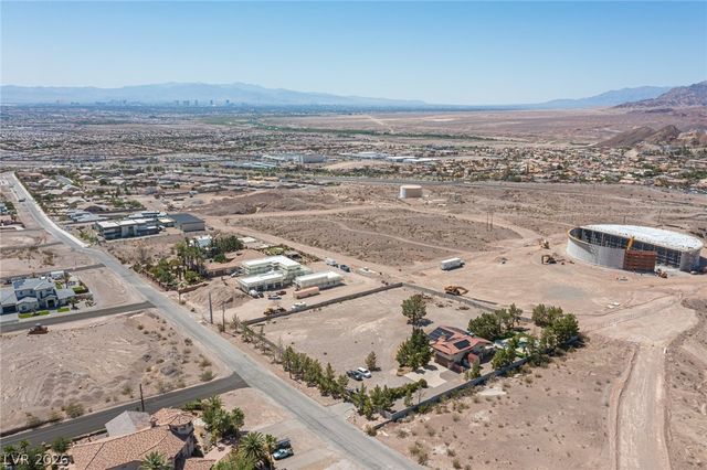 1106 East Athens Avenue, Henderson, NV 89015