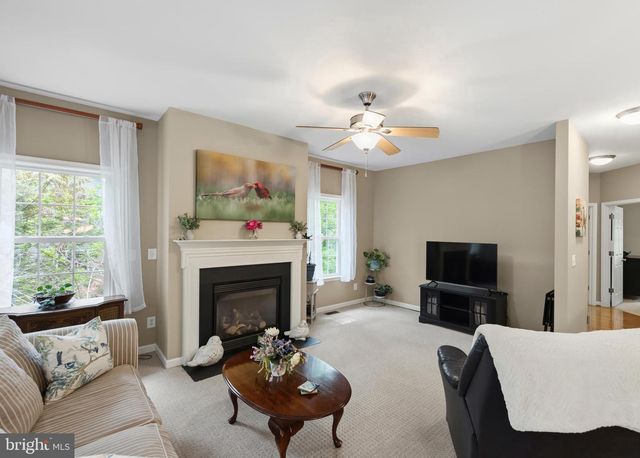 107 SUNSET CIR, Cross Junction, VA 22625