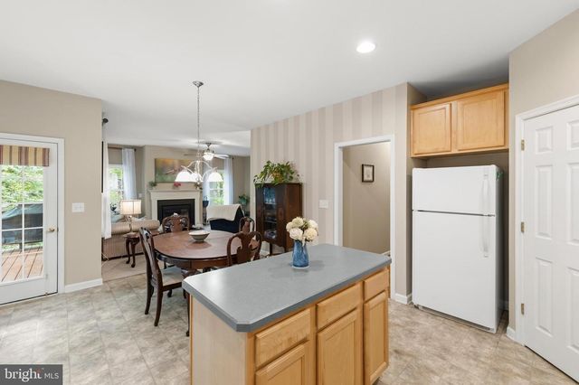 107 SUNSET CIR, Cross Junction, VA 22625