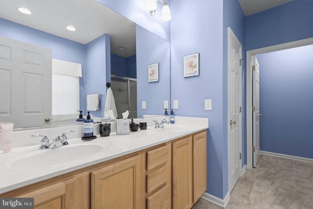 107 SUNSET CIR, Cross Junction, VA 22625