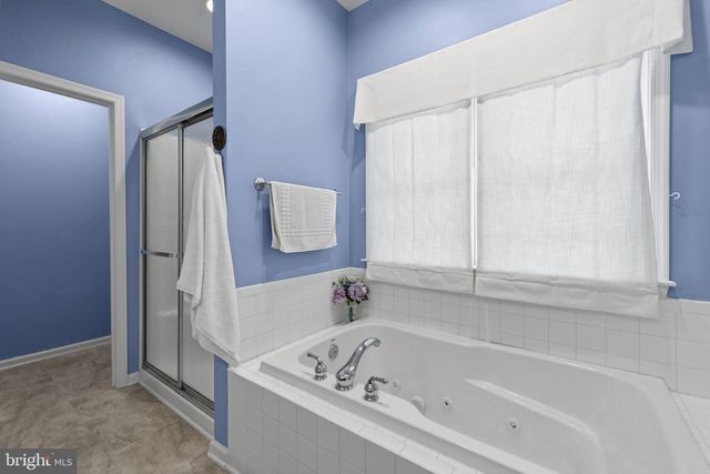 107 SUNSET CIR, Cross Junction, VA 22625