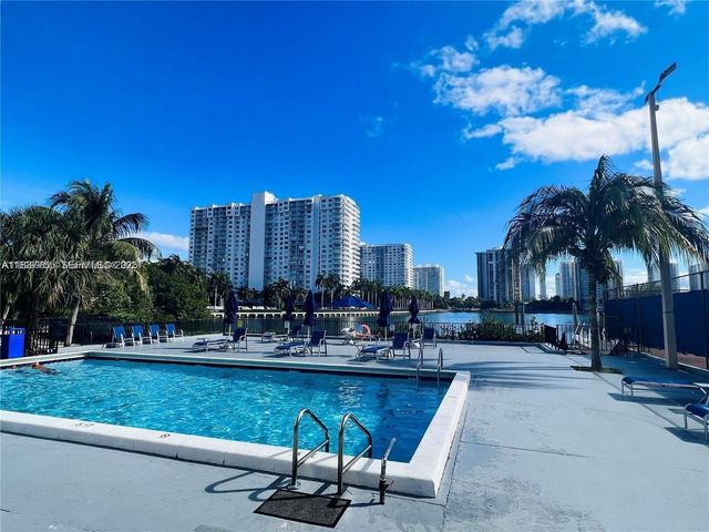 2780 NE 183rd Street 2015, Aventura, FL 33160