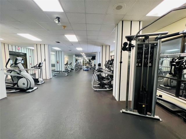 2780 NE 183rd Street 2015, Aventura, FL 33160