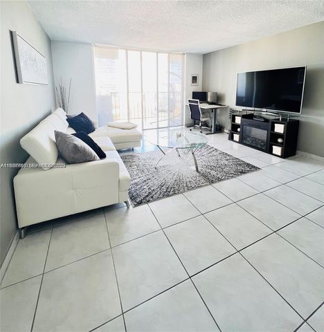 2780 NE 183rd Street 2015, Aventura, FL 33160