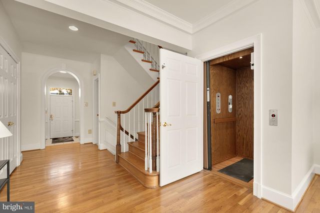 8301 RISING RIDGE WAY, Bethesda, MD 20817