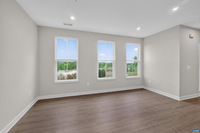 4B PERSEUS LN, Charlottesville, VA 22901