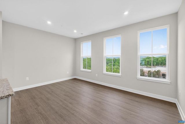4B PERSEUS LN, Charlottesville, VA 22901