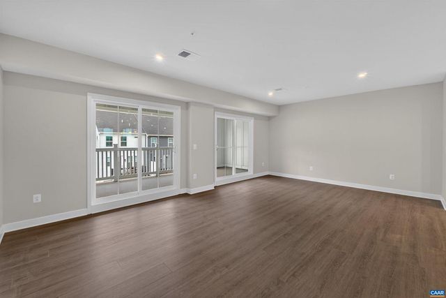 4B PERSEUS LN, Charlottesville, VA 22901
