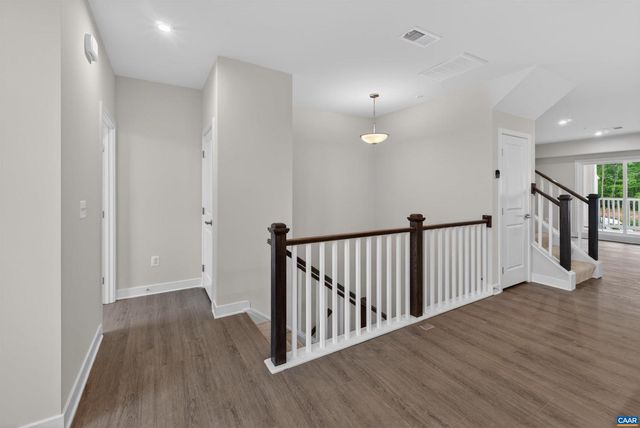 4B PERSEUS LN, Charlottesville, VA 22901