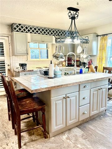 2123 Ellis Street, Brunswick, GA 31520