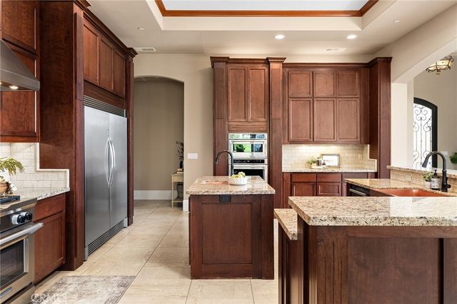 3452 Shadowtree, Chico, CA 95928