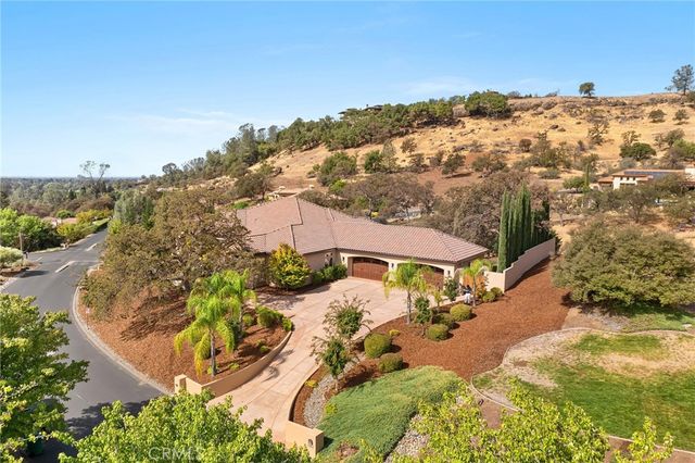 3452 Shadowtree, Chico, CA 95928