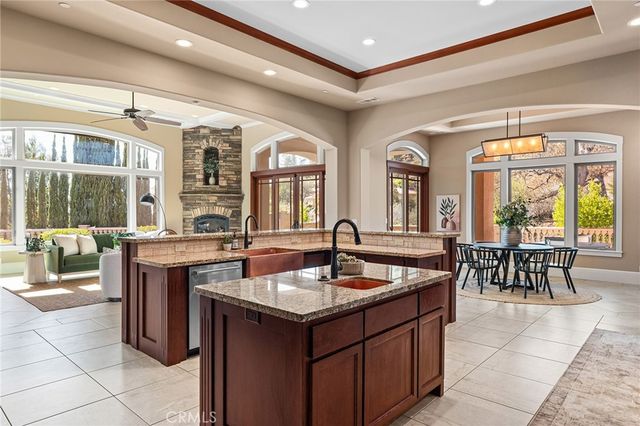 3452 Shadowtree, Chico, CA 95928