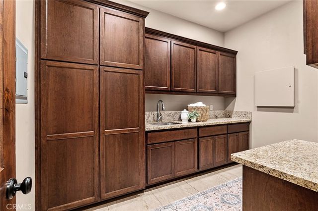 3452 Shadowtree, Chico, CA 95928