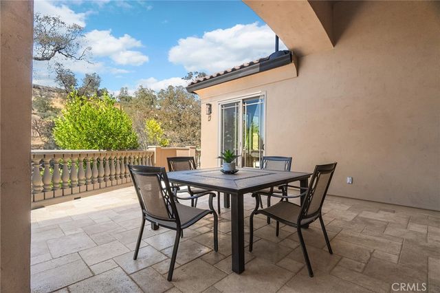 3452 Shadowtree, Chico, CA 95928