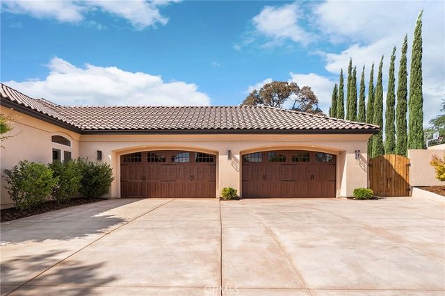 3452 Shadowtree, Chico, CA 95928