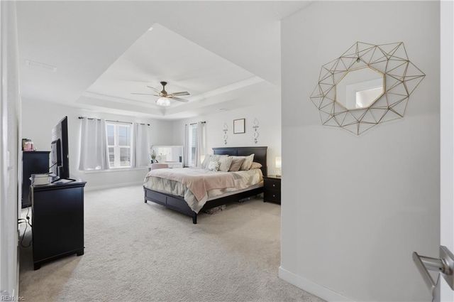 563 Spring Hill PL, Smithfield, VA 23430