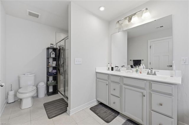 563 Spring Hill PL, Smithfield, VA 23430