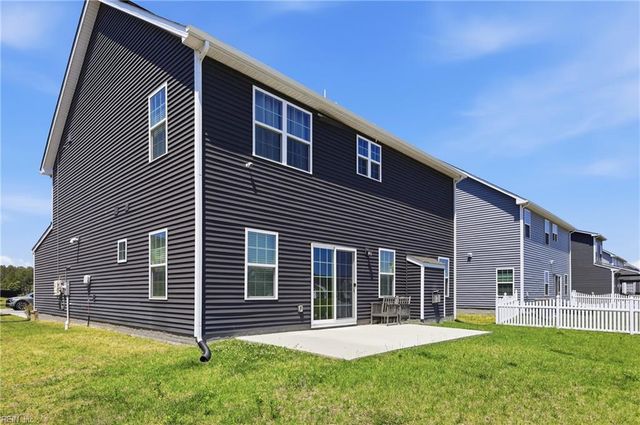 563 Spring Hill PL, Smithfield, VA 23430
