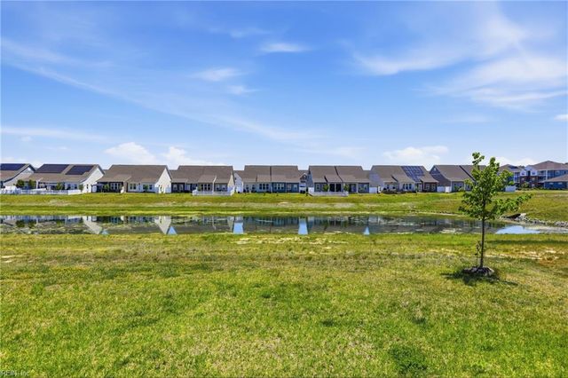 563 Spring Hill PL, Smithfield, VA 23430