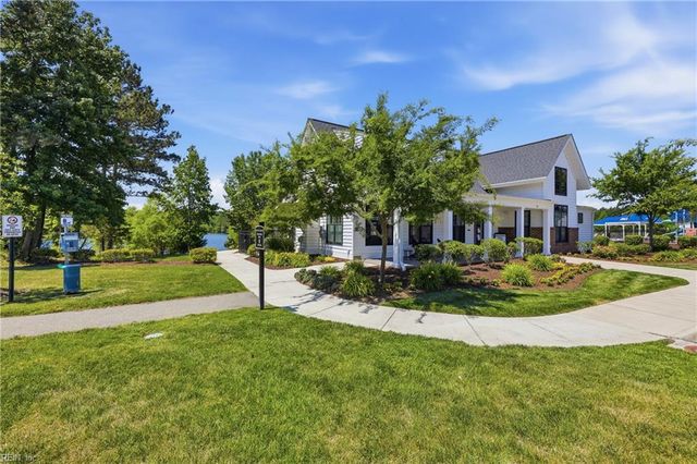 563 Spring Hill PL, Smithfield, VA 23430