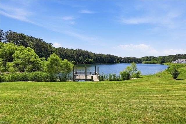 563 Spring Hill PL, Smithfield, VA 23430