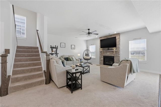 563 Spring Hill PL, Smithfield, VA 23430