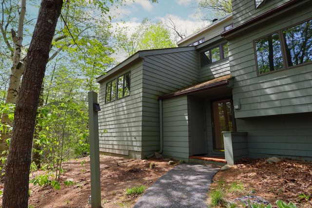 423 Trailsend Drive 423, Torrington, CT 06790