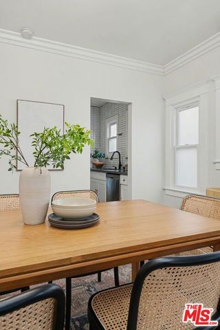 745 N Manhattan Place, Los Angeles, CA 90038