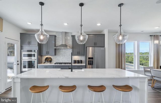 16146 FREDERICK RD, Rockville, MD 20850