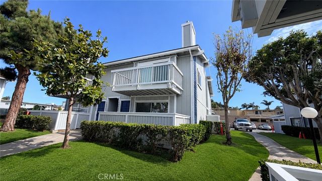 16858 Algonquin, Huntington Beach, CA 92649