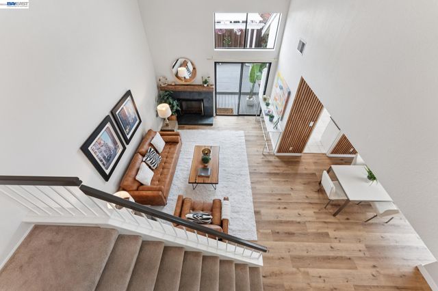 117 Payot Ct, Alameda, CA 94502